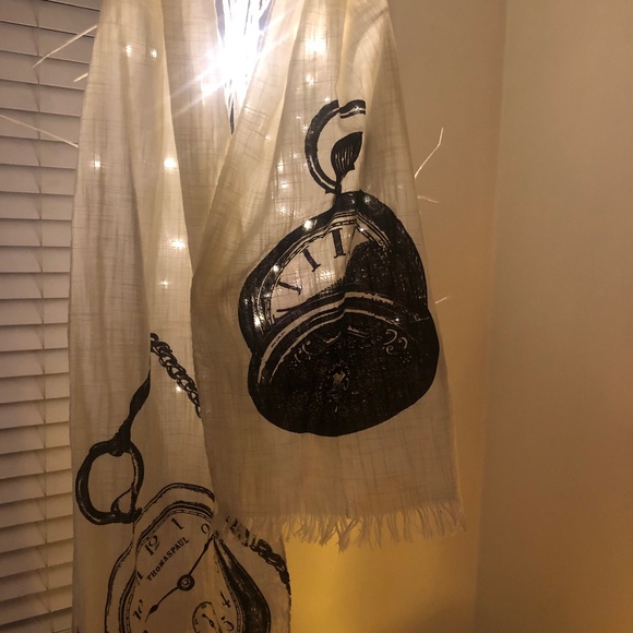 Beautiful like new Thomas Paul Designer 100 % cotton Pocket Watch Scarf - Picture 1 of 4